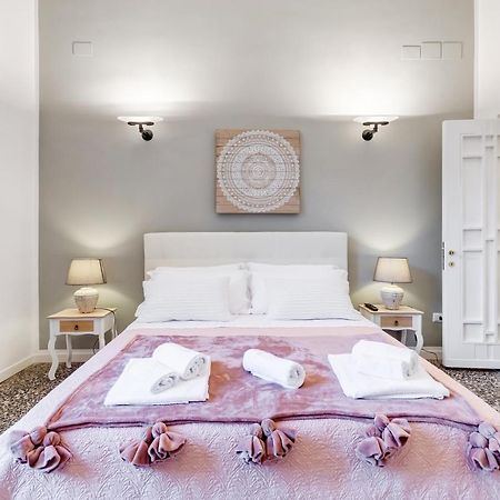 Monti Luxury Hotel Rome Exterior photo