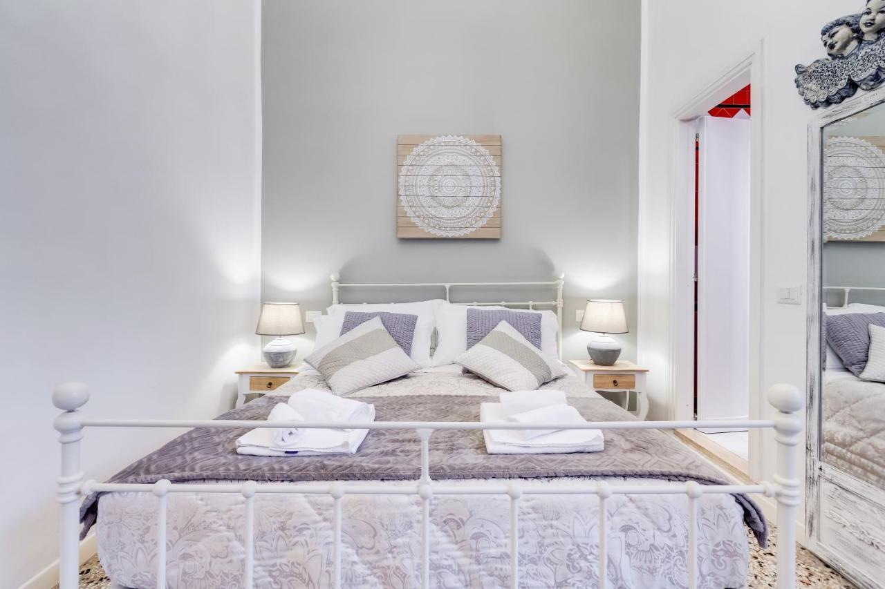 Monti Luxury Hotel Rome Exterior photo