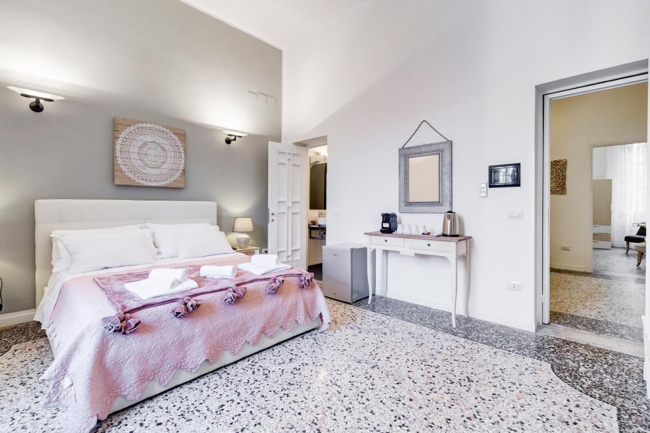Monti Luxury Hotel Rome Exterior photo